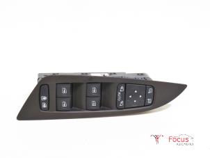 Used Multi-functional window switch Renault Espace (RFCJ) 1.6 Energy dCi 130 Price € 65,00 Margin scheme offered by Focus Automotive