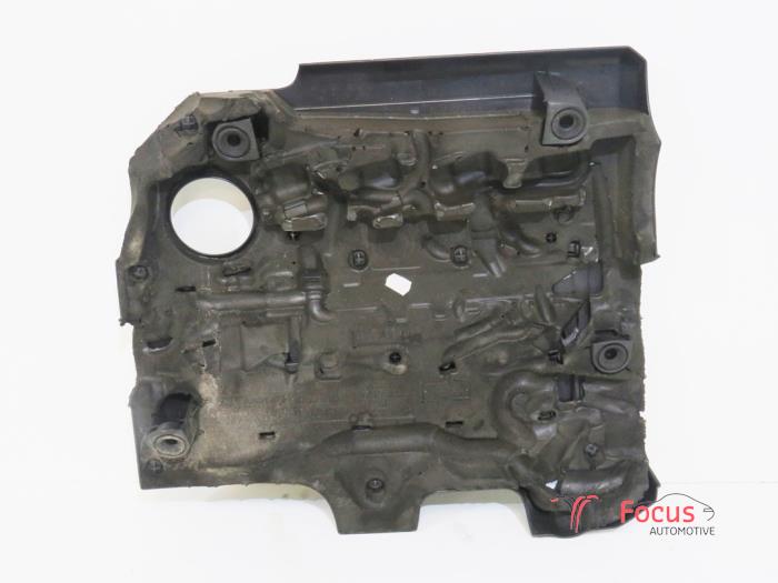 Engine protection panel from a Audi A1 (8X1/8XK) 1.6 TDI 16V 2011