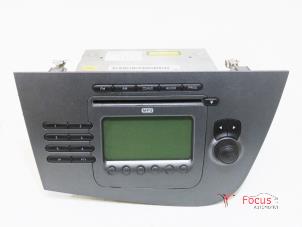 Usagé Radio/Lecteur CD Seat Leon (1P1) 1.9 TDI 105 Prix € 40,00 Règlement à la marge proposé par Focus Automotive