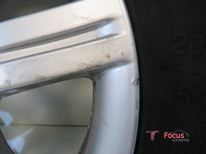 Sportfelgensatz + Reifen van een Seat Leon (1P1) 1.9 TDI 105 2007