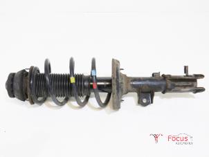 Used Front shock absorber rod, left Kia Rio III (UB) 1.4 CRDi 16V Price € 75,00 Margin scheme offered by Focus Automotive