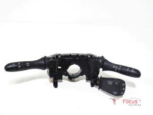 Used Steering column stalk Renault Scénic IV (RFAJ) 1.3 TCE 115 16V Price € 65,00 Margin scheme offered by Focus Automotive