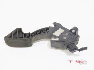 Used Throttle pedal position sensor Peugeot 108 1.0 12V Price € 14,95 Margin scheme offered by Focus Automotive
