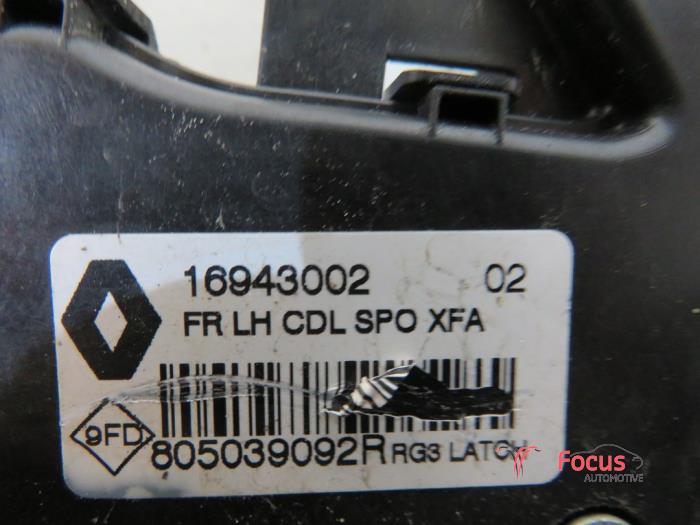 Türschlossmechanik 4-türig links vorne van een Renault Scénic IV (RFAJ) 1.2 TCE 115 16V 2018