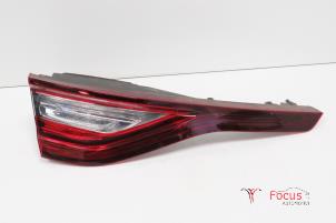 Used Taillight, left Renault Megane IV Estate (RFBK) 1.2 Energy TCE 100 Price € 100,00 Margin scheme offered by Focus Automotive