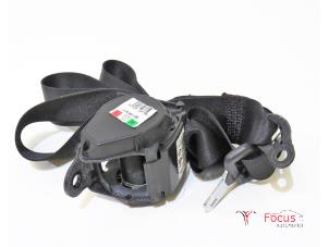 Used Rear seatbelt, right BMW 1 serie (F20) 116d 1.5 12V TwinPower Price € 14,95 Margin scheme offered by Focus Automotive