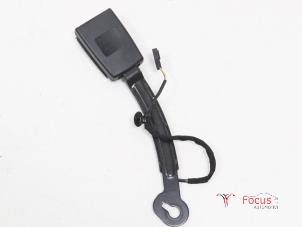 Used Front seatbelt buckle, right Seat Leon (5FB) 1.0 TSI 12V Price € 29,95 Margin scheme offered by Focus Automotive
