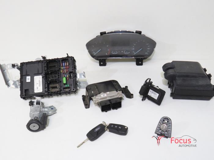 Used Ignition lock + computer Ford Fiesta 7 1.1 Ti-VCT 12V 85 Price € 350,00 Margin scheme offered by Focus Automotive