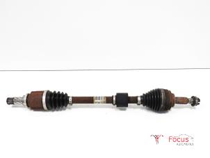 Used Front drive shaft, left Renault Clio IV (5R) 1.2 16V Price € 75,00 Margin scheme offered by Focus Automotive