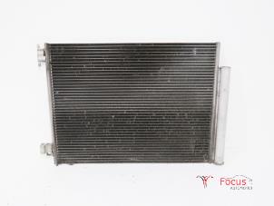 Used Air conditioning radiator Renault Clio IV (5R) 1.2 16V Price € 45,00 Margin scheme offered by Focus Automotive