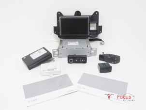 Używane System nawigacji Renault Twingo III (AH) 0.9 GT TCE 110 12V Cena € 495,00 Procedura marży oferowane przez Focus Automotive