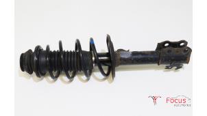 Used Front shock absorber rod, right Toyota Yaris II (P9) 1.0 12V VVT-i Price € 50,00 Margin scheme offered by Focus Automotive