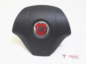 Gebrauchte Airbag links (Lenkrad) Fiat Doblo Cargo (263) 1.3 MJ 16V Euro 4 Preis € 75,00 Margenregelung angeboten von Focus Automotive
