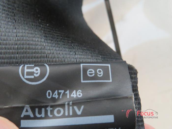Ceinture de sécurité avant droite d'un Fiat Qubo 1.4 2013
