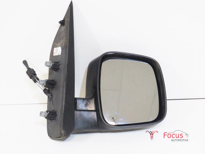 Außenspiegel rechts van een Fiat Qubo 1.4 2013