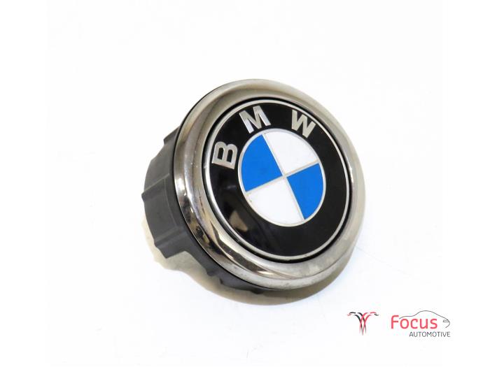 Poignée hayon d'un BMW 1 serie (F20) 116i 1.6 16V 2012