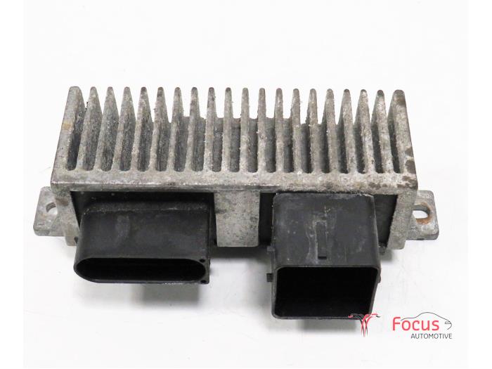 Glow plug relay Renault Kangoo Express 1.5 dCi 75 271206395R