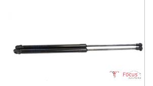 Used Set of tailgate gas struts Nissan Qashqai (J11) 1.2 DIG-T 16V Price € 30,00 Margin scheme offered by Focus Automotive