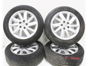 Gebrauchte Felgen Set + Reifen Seat Ibiza ST (6J8) 1.6 TDI 105 Preis € 250,00 Margenregelung angeboten von Focus Automotive