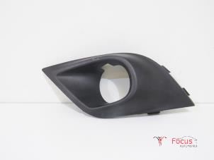 Used Cover plate fog light, left Renault Clio IV Estate/Grandtour (7R) 0.9 Energy TCE 90 12V Price € 30,00 Margin scheme offered by Focus Automotive