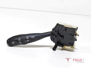 Used Indicator switch Opel Agila (B) 1.2 16V Price € 25,00 Margin scheme offered by Focus Automotive