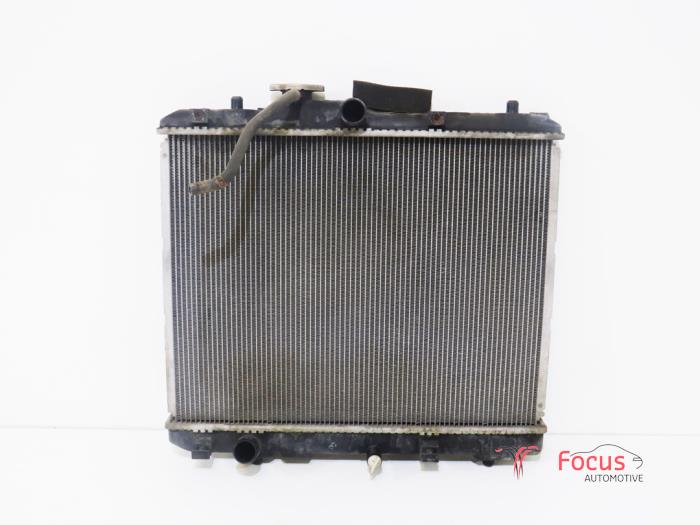 Usagé Radiateur Opel Agila (B) 1.2 16V Prix € 50,00 Règlement à la marge proposé par Focus Automotive