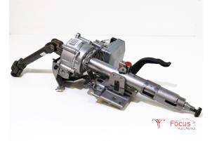 Used Power steering pump Ford Fiesta 6 (JA8) 1.0 SCI 12V 80 Price € 225,00 Margin scheme offered by Focus Automotive