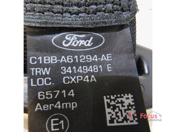 Pas bezpieczenstwa prawy przód z Ford Fiesta 6 (JA8) 1.0 SCI 12V 80 2016