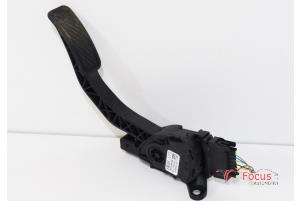 Używane Czujnik polozenia pedalu gazu Ford Fiesta 6 (JA8) 1.0 SCI 12V 80 Cena € 9,95 Procedura marży oferowane przez Focus Automotive