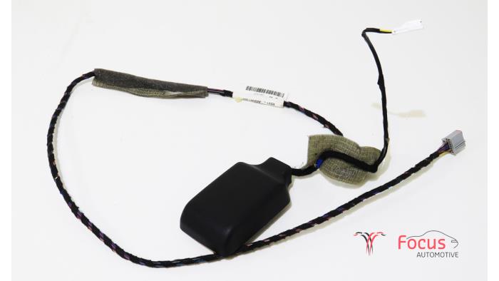 Begagnade Regnsensor Ford Fiesta 6 (JA8) 1.0 SCI 12V 80 Pris € 15,00 Marginaltabell erbjuds av Focus Automotive