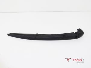 Used Rear wiper arm Fiat 500 (312) 1.2 69 Price € 10,00 Margin scheme offered by Focus Automotive