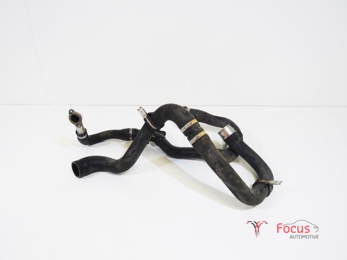 Gebrauchte Intercooler Rohr Opel Corsa D 1.3 CDTi 16V ecoFLEX Preis € 15,00 Margenregelung angeboten von Focus Automotive