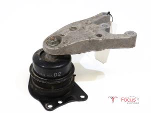 Usagé Support moteur Skoda Fabia II (5J) 1.2i 12V Prix € 15,00 Règlement à la marge proposé par Focus Automotive