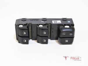 Used Multi-functional window switch Kia Picanto (JA) 1.0 12V Price € 50,00 Margin scheme offered by Focus Automotive