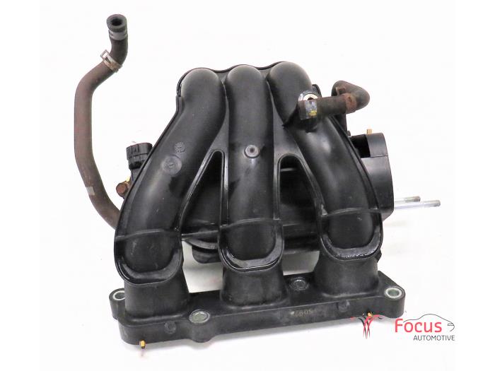 Intake manifold from a Nissan Pixo (D31S) 1.0 12V 2009