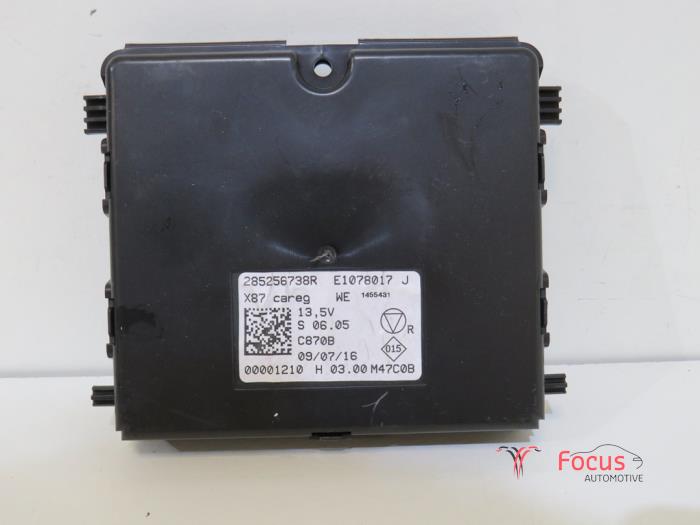 Begagnade Klimatmodul Renault Captur I (2R) 1.5 Energy dCi 90 FAP Pris € 40,00 Marginaltabell erbjuds av Focus Automotive