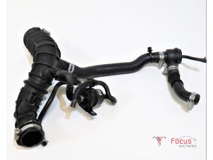 Used Turbo hose Renault Clio IV (5R) 0.9 Energy TCE 90 12V Price € 25,00 Margin scheme offered by Focus Automotive