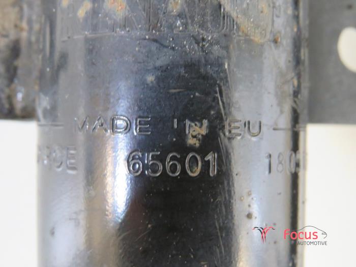 Front shock absorber rod, left from a Renault Talisman Estate (RFDK) 1.6 dCi 130 2019