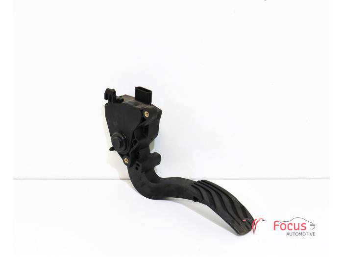 Begagnade Gaspedalsensor Renault Talisman Estate (RFDK) 1.6 dCi 130 Pris € 40,00 Marginaltabell erbjuds av Focus Automotive