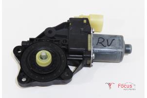 Używane Silnik szyby drzwiowej Mini Clubman (R55) 1.6 Cooper D Cena € 25,00 Procedura marży oferowane przez Focus Automotive