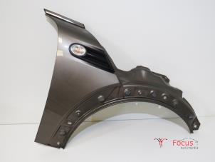 Używane Blotnik prawy przód Mini Clubman (R55) 1.6 Cooper D Cena € 125,00 Procedura marży oferowane przez Focus Automotive
