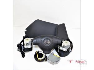 Używane Zestaw + Modul poduszki powietrznej Nissan Pixo (D31S) 1.0 12V Cena € 275,00 Procedura marży oferowane przez Focus Automotive