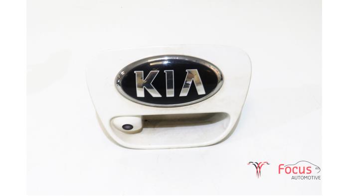 Tailgate handle from a Kia Picanto (JA) 1.0 12V 2017