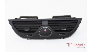 Used Dashboard vent Opel Corsa E 1.4 16V Price € 15,00 Margin scheme offered by Focus Automotive