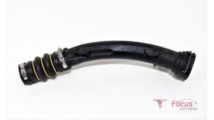 Used Air intake hose Citroen C3 Aircross (2C/2R) 1.2 e-THP PureTech 110 Price € 20,00 Margin scheme offered by Focus Automotive