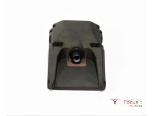 Używane Kamera przednia Citroen C3 Aircross (2C/2R) 1.2 e-THP PureTech 110 Cena € 150,00 Procedura marży oferowane przez Focus Automotive