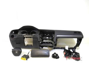 Usagé Kit + module airbag Volkswagen Golf VII (AUA) 1.2 TSI BlueMotion 16V Prix € 1.250,00 Règlement à la marge proposé par Focus Automotive