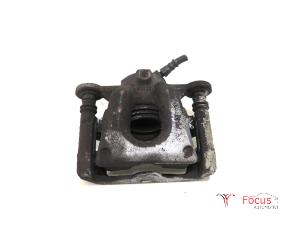 Used Front brake calliper, right BMW 1 serie (E87/87N) 118d 16V Price € 12,95 Margin scheme offered by Focus Automotive
