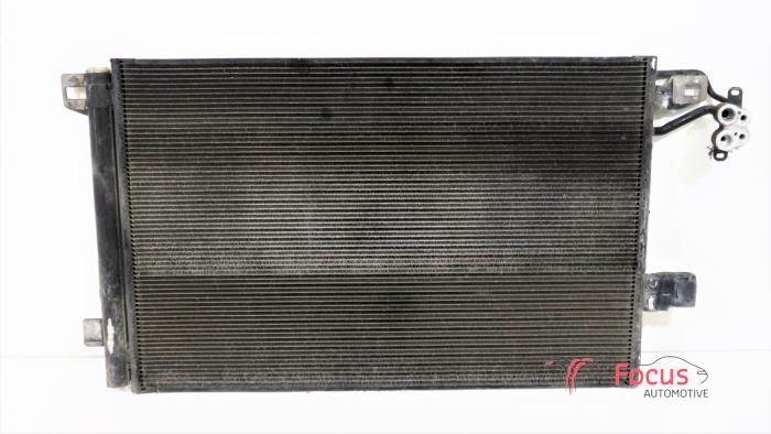 Begagnade AC-radiator Volkswagen Transporter T5 2.0 TDI DRF Pris € 59,95 Marginaltabell erbjuds av Focus Automotive
