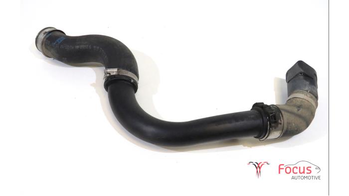Usagé Tube intercooler Volkswagen Transporter T5 2.0 TDI DRF Prix € 35,00 Règlement à la marge proposé par Focus Automotive